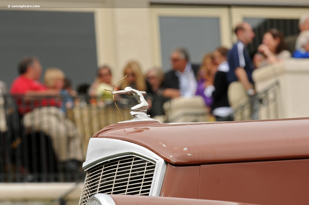 1934 Pierce-Arrow Model 836A